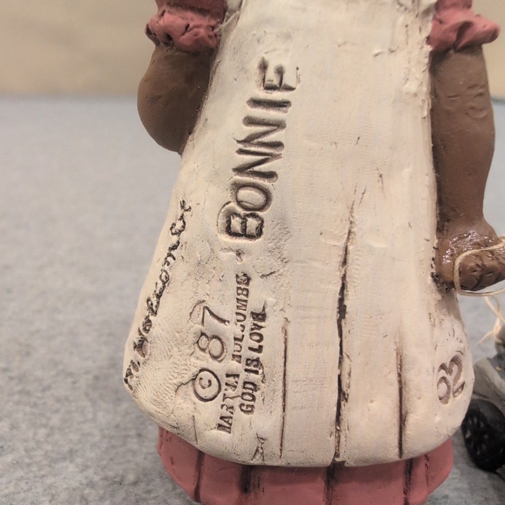 Martha Holcombe All God's Children Bonnie and Buttons Figurine 1502 Edition 62 - Picture 5 of 9